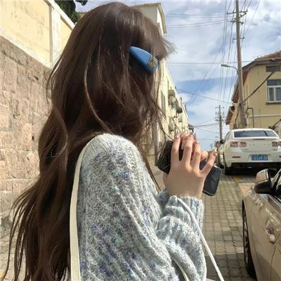 被称为爸爸的女人 海报