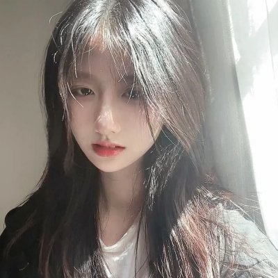 人前叫多莉,人后叫凯蒂 海报